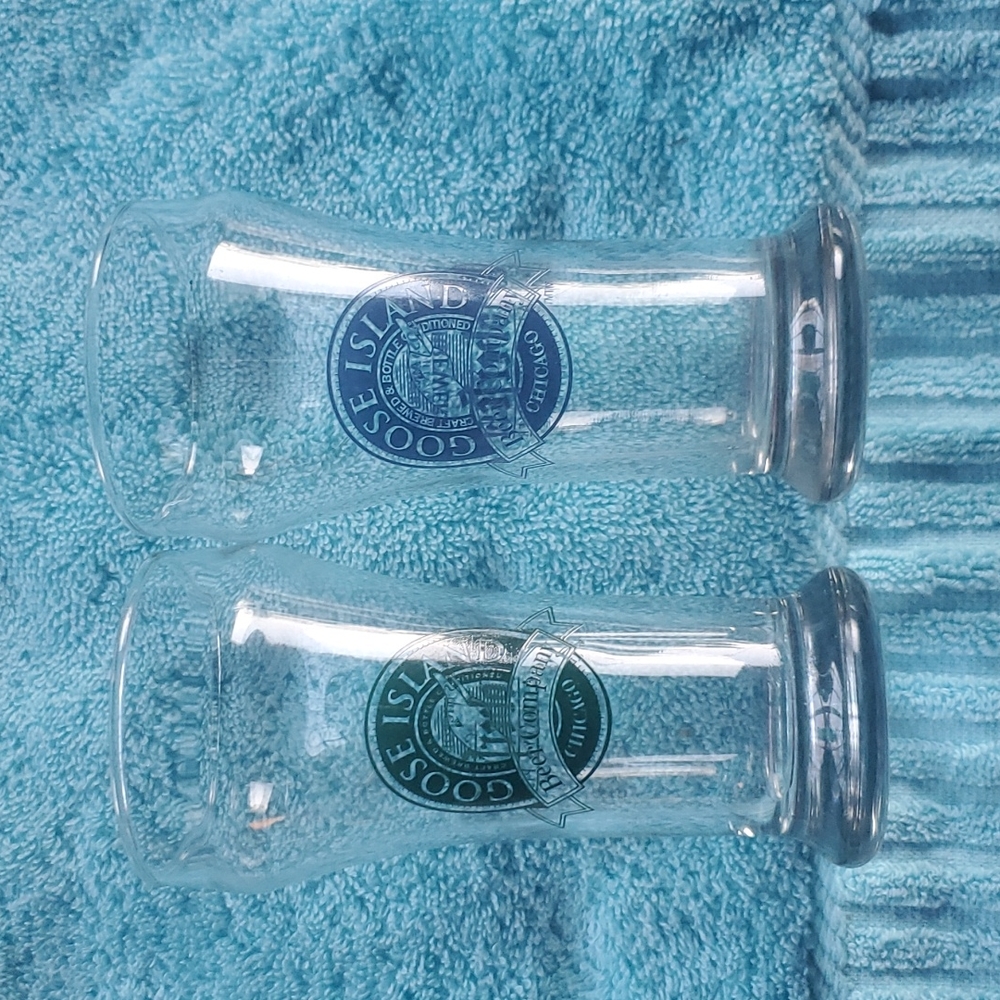 Goose Island beer glasses
